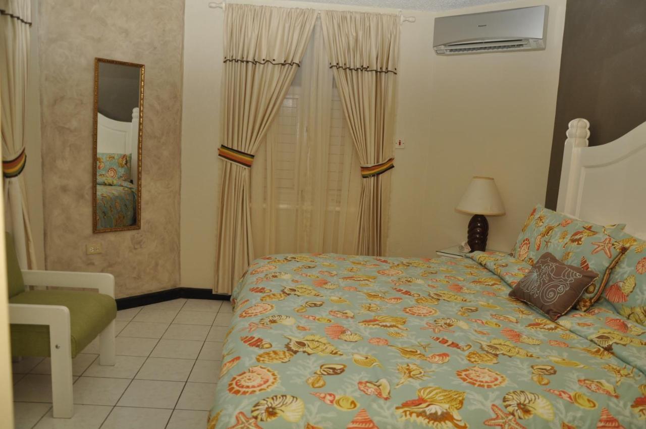 Marchabell By The Sea E22 Apartment โอโชรีโอส ห้อง รูปภาพ