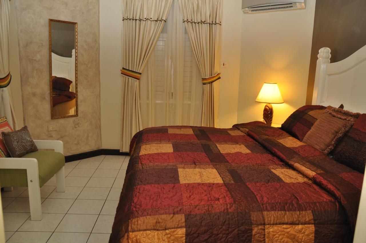 Marchabell By The Sea E22 Apartment โอโชรีโอส ห้อง รูปภาพ
